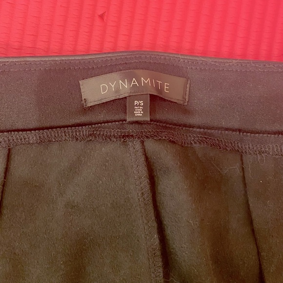 Black faux leather above the knee Small skirt by Dynamite - Picture 2 of 6